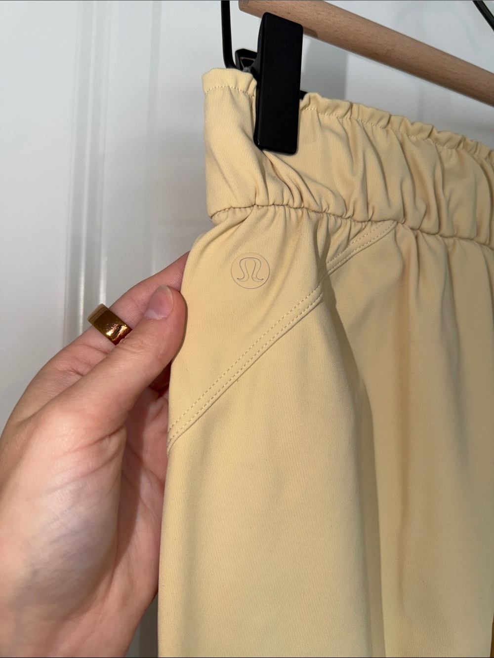 lululemon athletica Beige Drawstring Jogger Pants - Picture 3 of 4